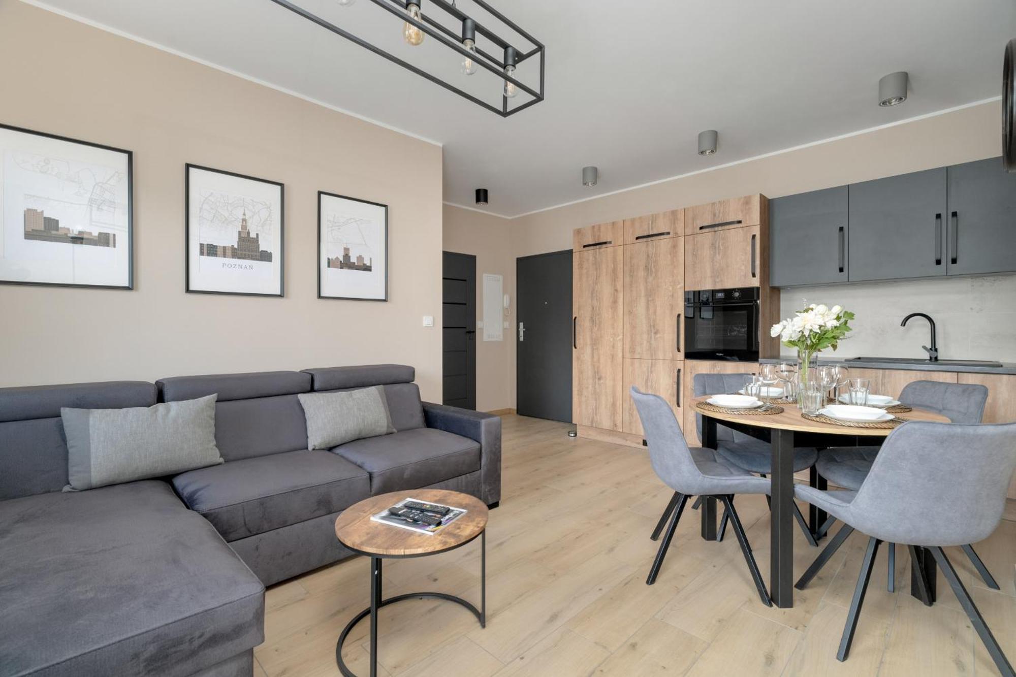 Cosy And Bright Apartment With Parking In Poznan By Noclegi Renters Poznań Exterior foto